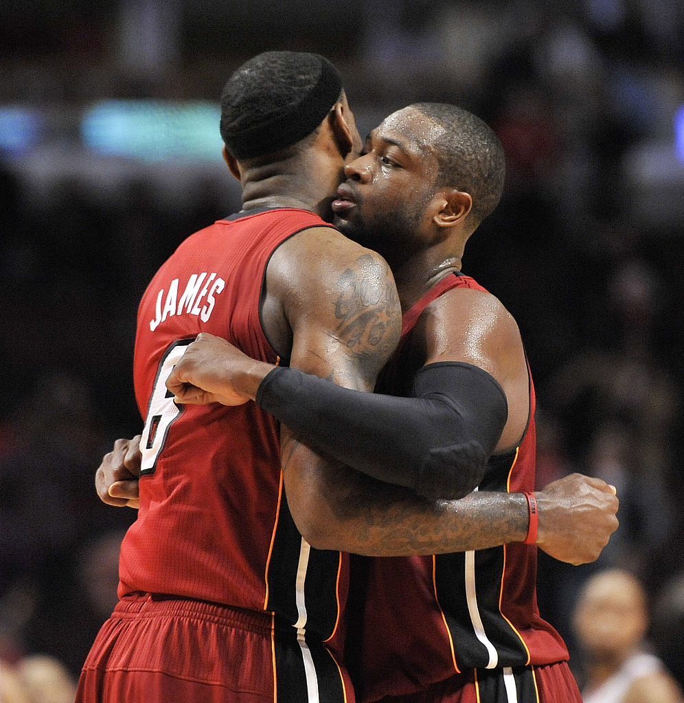 开云体育下载网页版-夸梅：韦德亲口说自己督促詹姆斯 但没人敢说自己督促乔丹&amp;科比