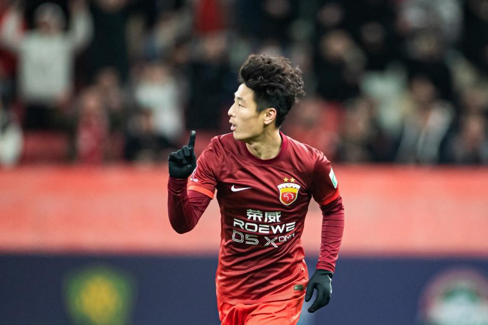 开云体育下载APP-武磊满血复活！8分钟双响，498天第一次，35岁迎来第二春