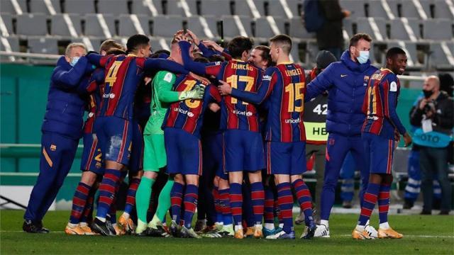 开云体育下载网址-无梅巴萨真能挺，点球大战晋级西超杯决赛